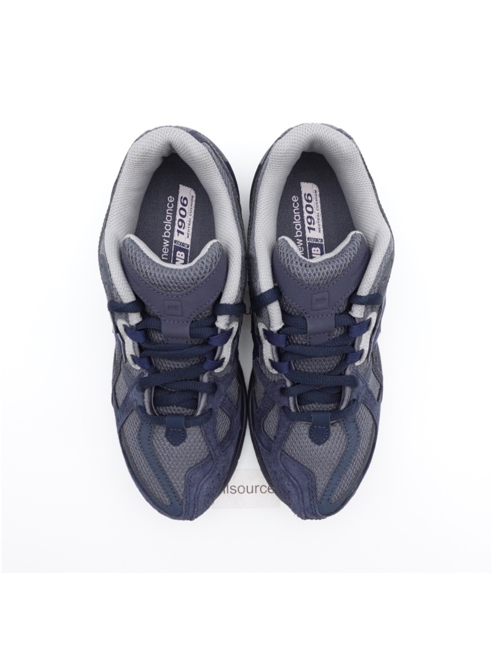 NEW Size 11.5 Men's New Balance 1906U Utility Suede Sneakers U1906NVP Navy 1906R - Picture 4 of 6